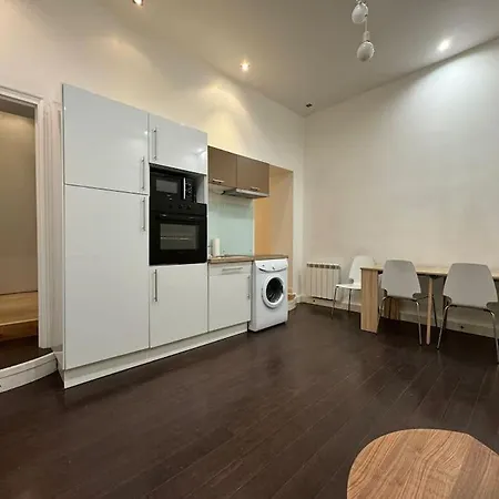 Apartment Awesome 2br 5 Min To Arc De Triomphe *