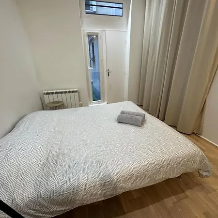 Awesome 2br 5 Min To Arc De Triomphe Paris