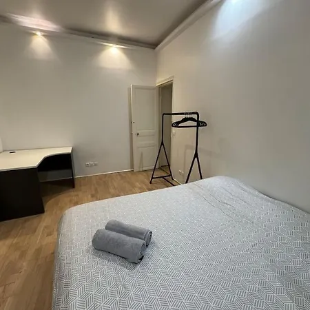 Awesome 2br 5 Min To Arc De Triomphe