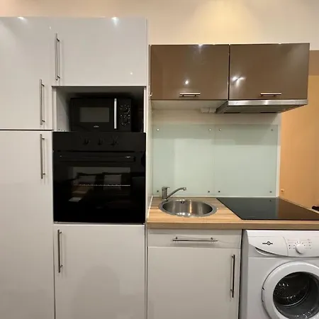 Awesome 2br 5 Min To Arc De Triomphe