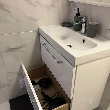 Awesome 2br 5 Min To Arc De Triomphe Apartment Paris