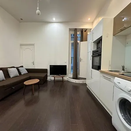 Awesome 2br 5 Min To Arc De Triomphe