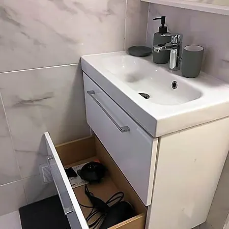Appartement Awesome 2br 5 Min To Arc De Triomphe Parijs