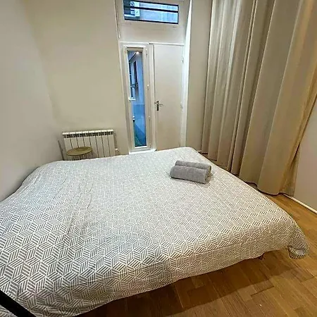 Awesome 2br 5 Min To Arc De Triomphe Appartement *