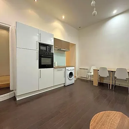 Apartman Awesome 2br 5 Min To Arc De Triomphe *