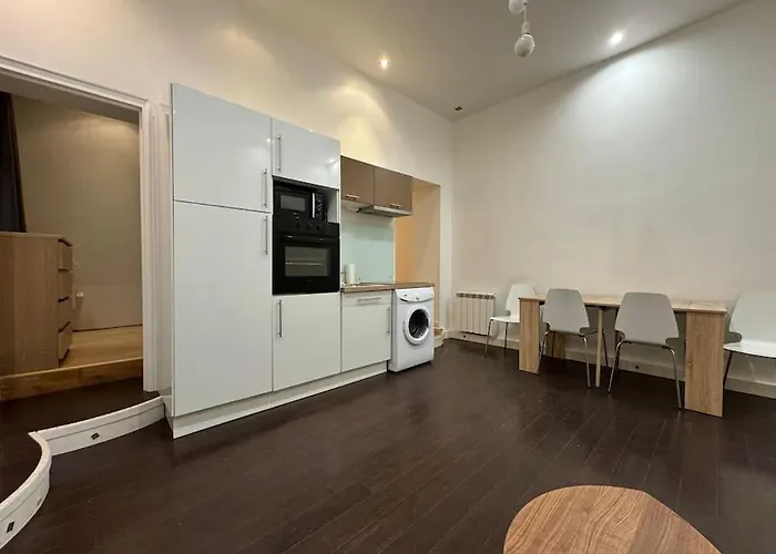 Apartman Awesome 2br 5 Min To Arc De Triomphe *