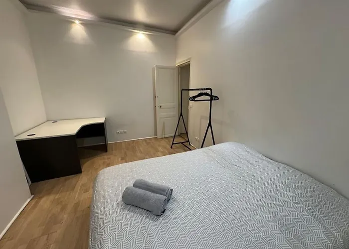 Awesome 2br 5 Min To Arc De Triomphe